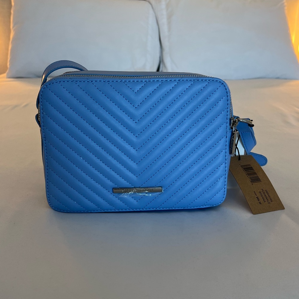 Steve Madden periwinkle crossbody bag